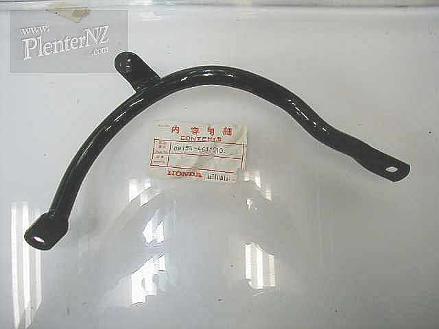 08154-4611010 - FAIRING BRACKET