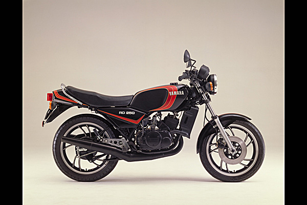 1981 - RD250LC 4L1